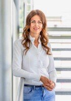 Frau Referenzkundin UPYU 2